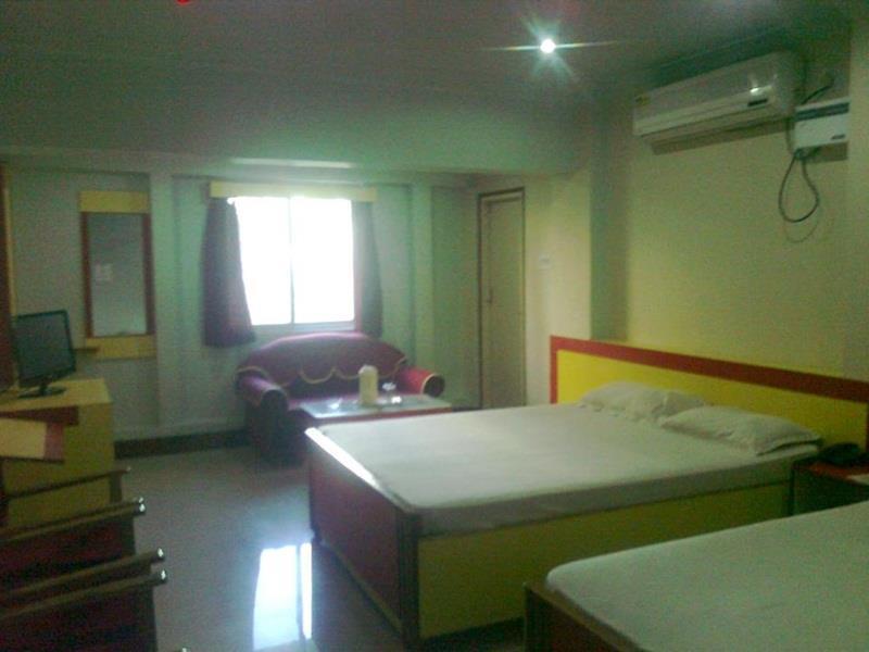 Hotel Tribhuvan Ranchi Extérieur photo