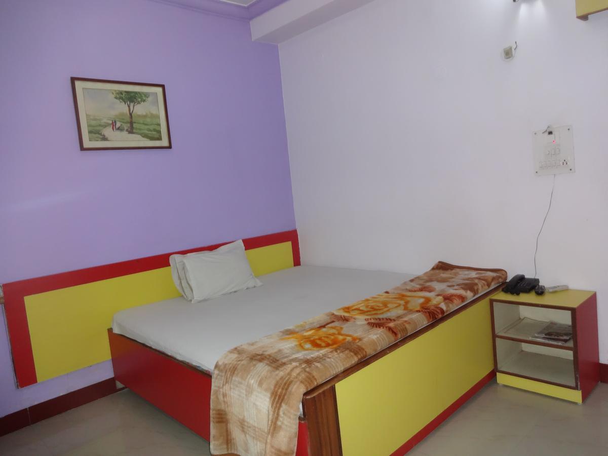Hotel Tribhuvan Ranchi Extérieur photo